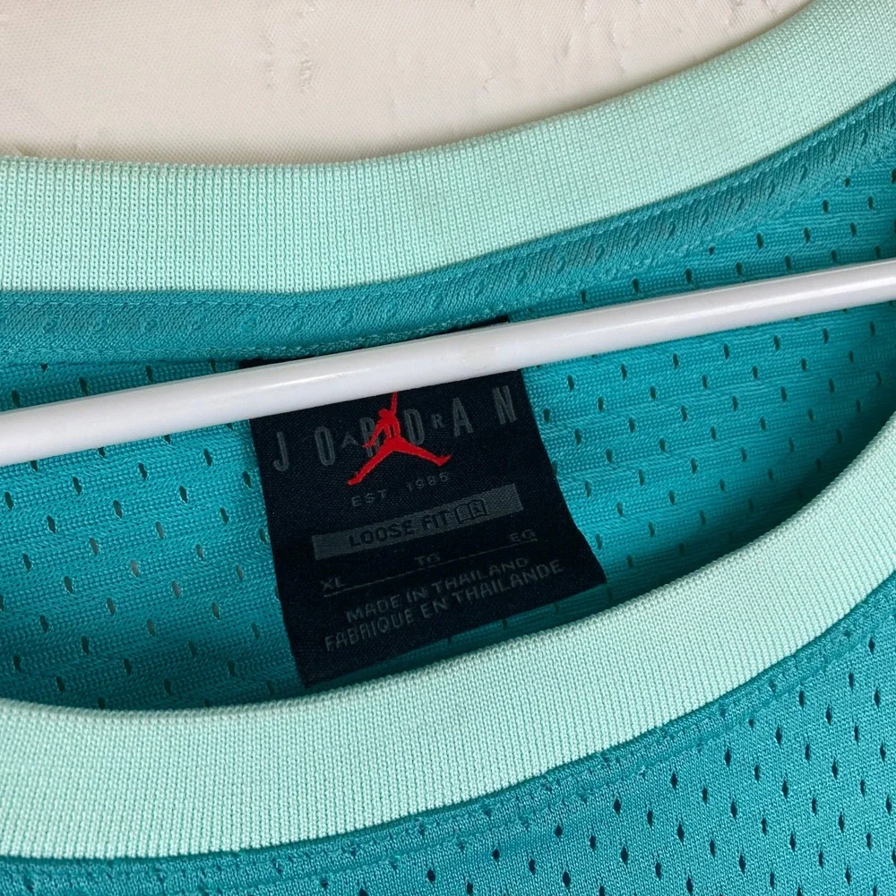 Jordan Basketball Jersey Men XL Teal Mesh Jumpman 23 Nike Athletic Streetwear